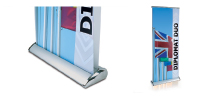 Diplomat Duo roll up banner stand close up of features