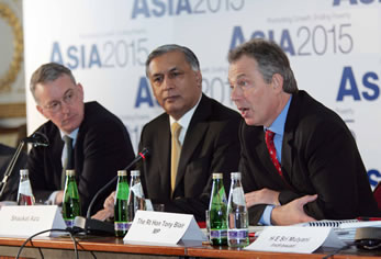 The Rt Hon Hilary Benn, MP; Shaukat Aziz, Prime Minister of Pakistan; and The Rt Hon Tony Blair, MP