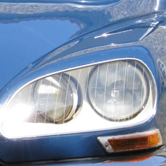 The Citroen DSuper 5's headlamp